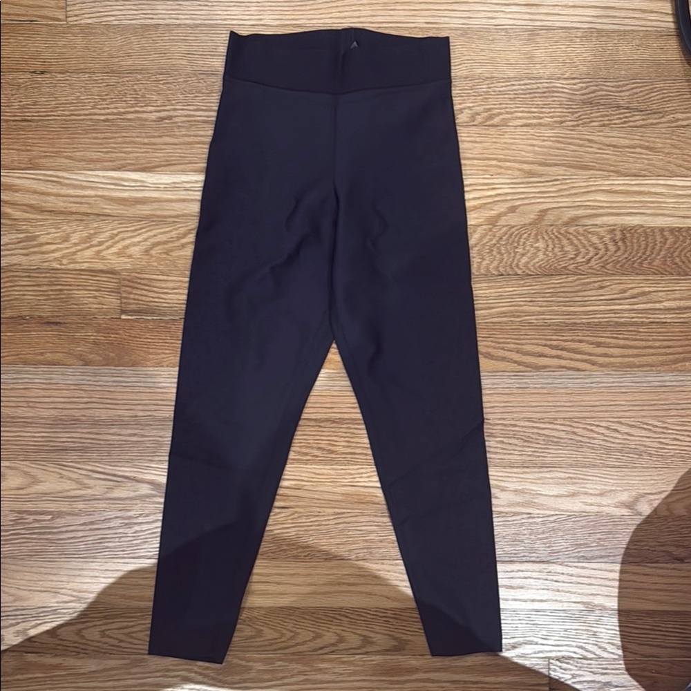 Ultracor Black High-Waist Leggings Sleek Fit